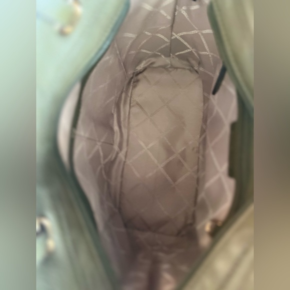 Michael Kors Bedford Medium Faux Leather Tote Bag Top Zip in Olive Green - Picture 15 of 16